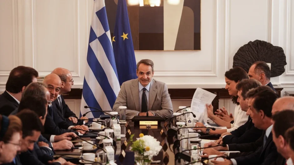 Οι πρώτες 40 μέρες της κυβέρνησης: Φάλτσα, ακρίβεια και ελληνοτουρκικά