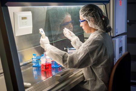 ΑΝΑΠΤΥΧΘΗΚΕ ΣΤΟΧΕΥΜΕΝΗ ΧΗΜΕΙΟΘΕΡΑΠΕΙΑ ΓΙΑ ΣΥΜΠΑΓΕΙΣ ΚΑΡΚΙΝΙΚΟΥΣ ΟΓΚΟΥΣ