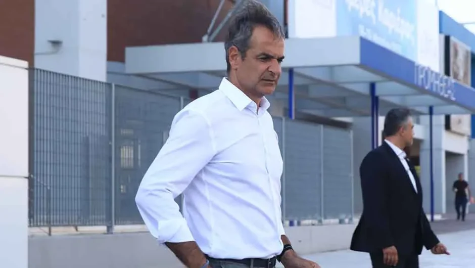 «Ποιος δικαιούται… διά να ομιλεί»