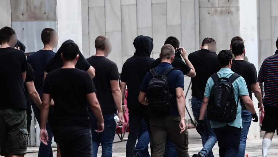 Νέα Φιλαδέλφεια / Ύποπτοι φυγής οι 105 Κροάτες – Το σκεπτικό για τις προφυλακίσεις