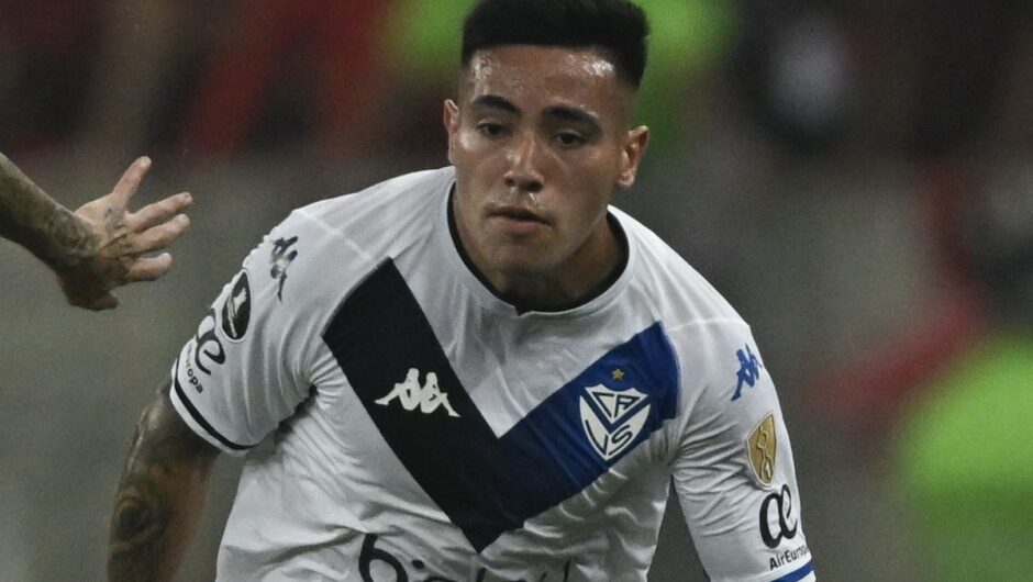 Ολυμπιακός μεταγραφές: Κοντά σε Ορτέγκα οι ερυθρόλευκοι, πιέζει τη Βελέζ Σάρσφιλντ για να φύγει ο Αργεντινός