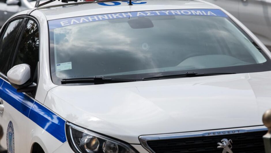 Λάρισα / 8χρονος κυκλοφορούσε χωρίς μπλούζα στον ήλιο – Στο αυτόφωρο η μητέρα και η αδελφή του