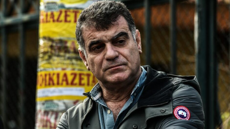 Κώστας Βαξεβάνης / Δέχτηκε τραμπούκικη επίθεση – «Ξεφτιλισμένε έβγαλες το όνομά μου στη λίστα Λαγκάρντ»
