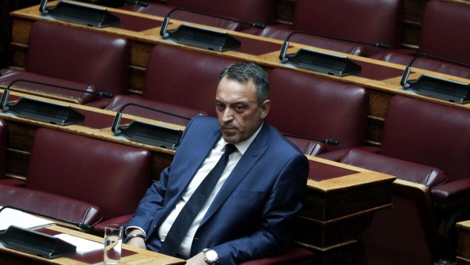 Ακροδεξιά / Ο Κασιδιάρης διαλύει τους Σπαρτιάτες