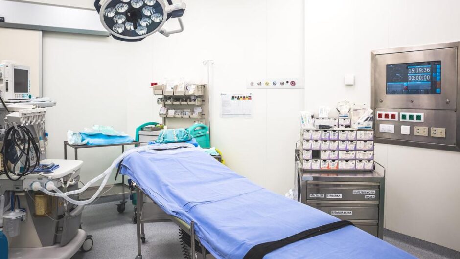 ΕΣΥ / Ακόμα και τρία χρόνια οι αναμονές για χειρουργείο