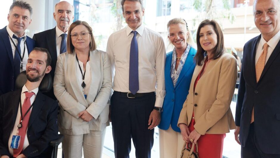 ΝΔ / Ο Μητσοτάκης ετοιμάζει «κόφτη» στην παλιά φρουρά ευρωβουλευτών 