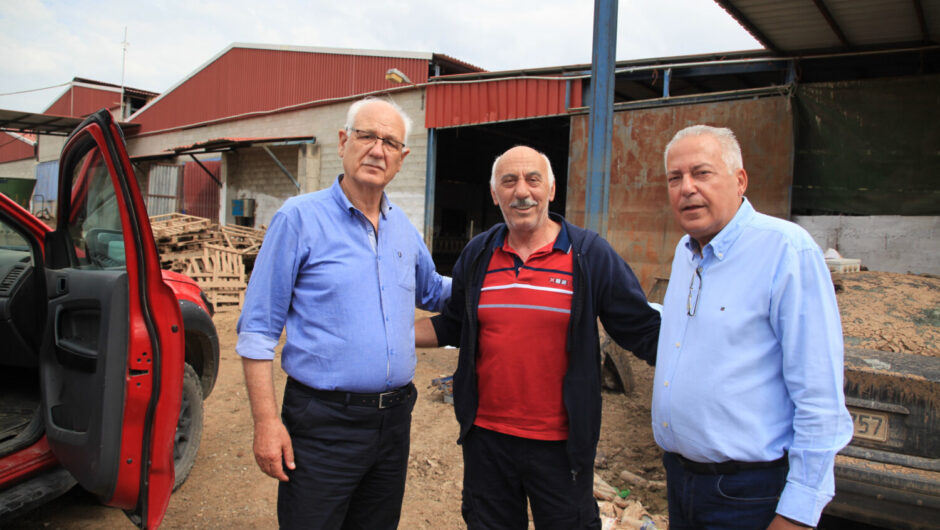 Σε κτηνοτροφικές μονάδες της Φαλάνης που επλήγησαν και στο ΓΕΩΤΕΕ ο Απ. Καλογιάννης και υποψήφιοι της Συμπαράταξης