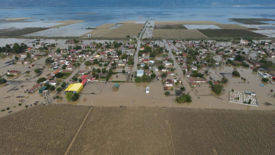Λάρισα: «Πνιγμένο» στις λάσπες το Σωτήριο – «Η λέξη απελπισία είναι λίγη για να χαρακτηρίσει όσα ζούμε»