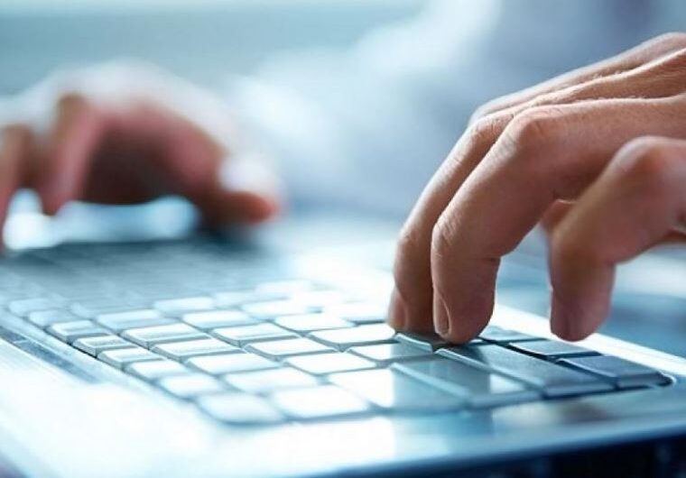 Ελεύθεροι επαγγελματίες: Το αργότερο στις αρχές του 2024 οι αλλαγές στην φορολόγηση – Τι εξετάζεται