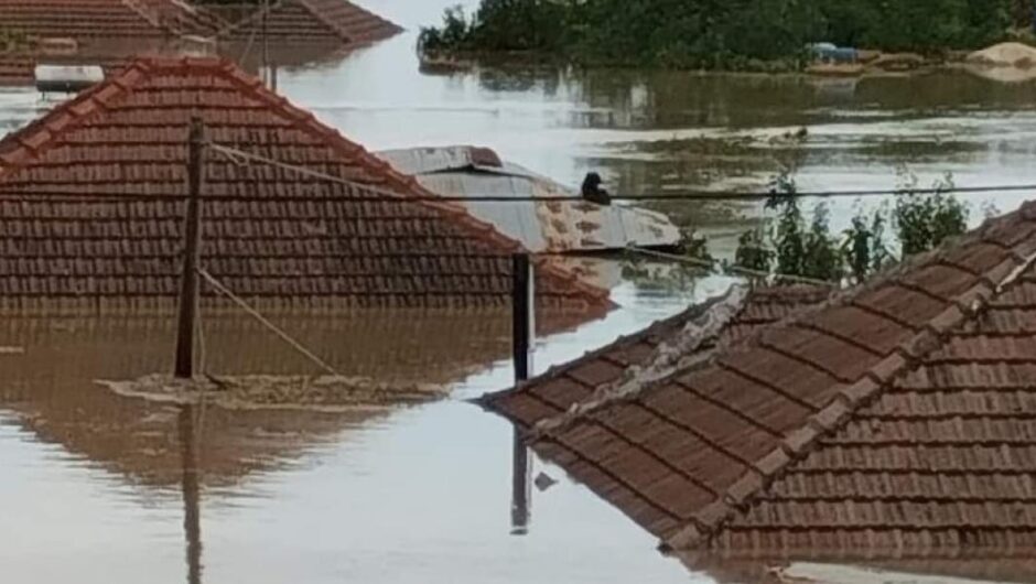 Σε κατάσταση πολιορκίας