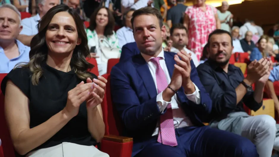 Πλήρης στήριξη Παππά σε Κασσελάκη, μειώνονται οι πιθανότητες της Αχτσιόγλου 