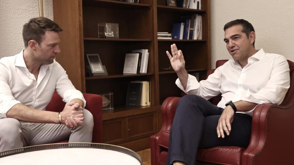 Αλέξης Τσίπρας / Παρέδωσα στον Κασσελάκη το «βαλιτσάκι» με τους κωδικούς των πυρηνικών