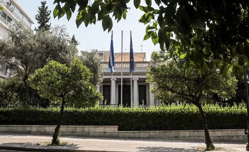 Συνεδριάζει το ΚΥΣΕΑ – Το μεταναστευτικό ψηλά στην ατζέντα, προβληματισμός για τις αυξημένες ροές