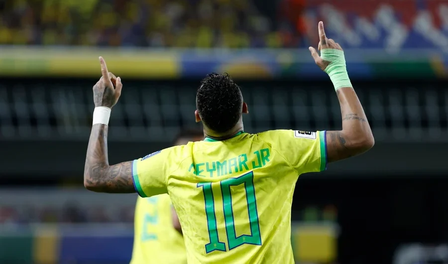 Βραζιλία-Βολιβία 5-1: Έγραψε ιστορία ο Νεϊμάρ – Έγινε ο πρώτος σκόρερ της «Σελεσάο» – ΒΙΝΤΕΟ