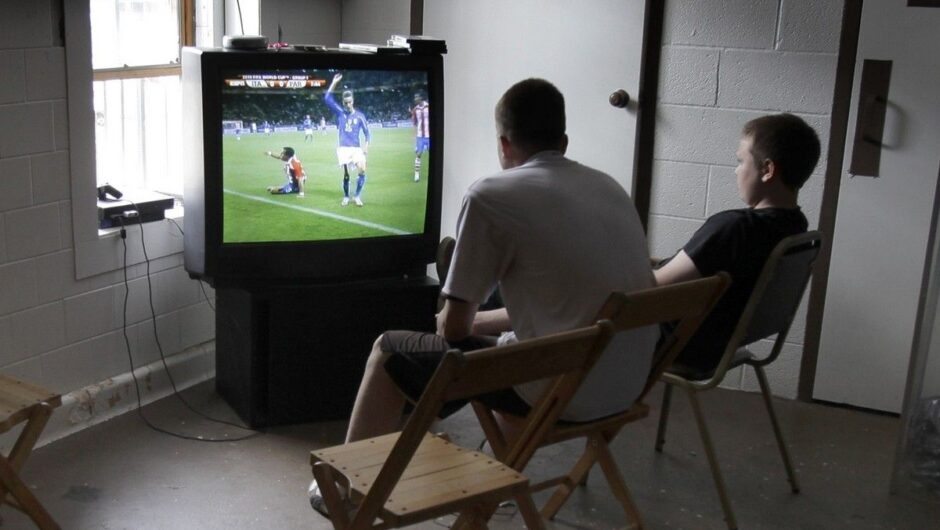 Καίριο πλήγμα στα πειρατικά δίκτυα από εκτεταμένη επιχείρηση στη συνδρομητική TV