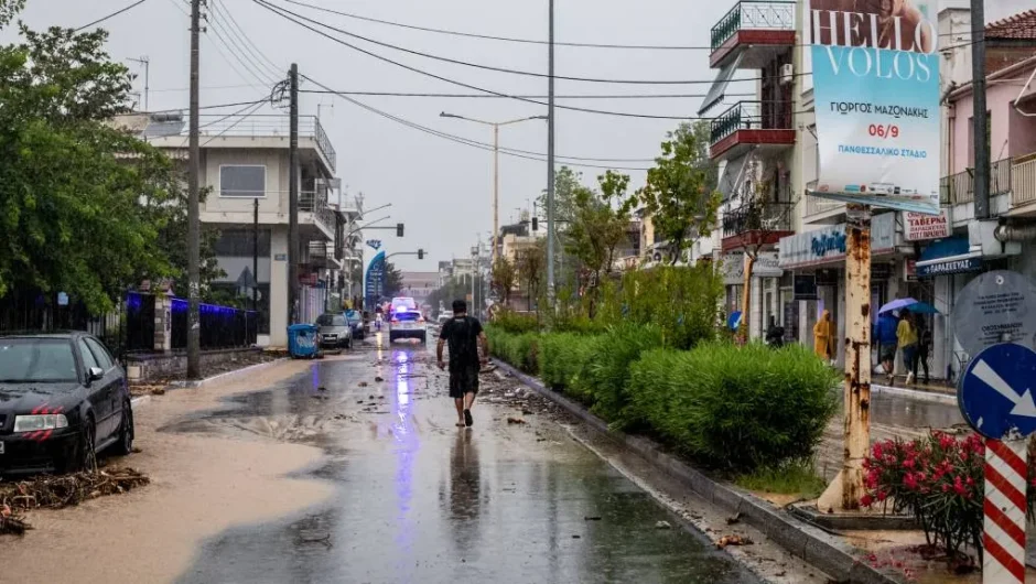 Πού πάτε ρε άνθρωποι, δεν ακούτε όλοι εσείς;