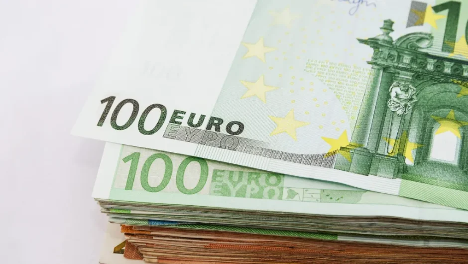 Μεγάλη η αύξηση εσόδων από φόρους στον προϋπολογισμό του 8μήνου