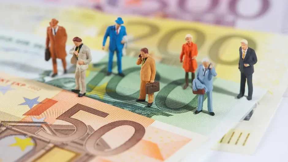 Μνημόνιο διαρκείας θέλουν οι «εταίροι»