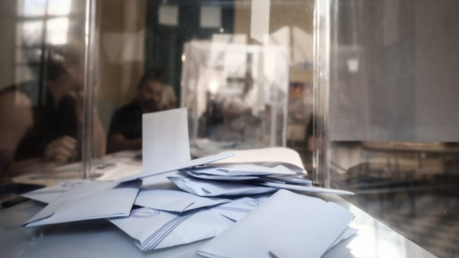 Δήμος Ελασσόνας: Η σταυροδοσία όλων των υποψήφιων δημοτικών συμβούλων