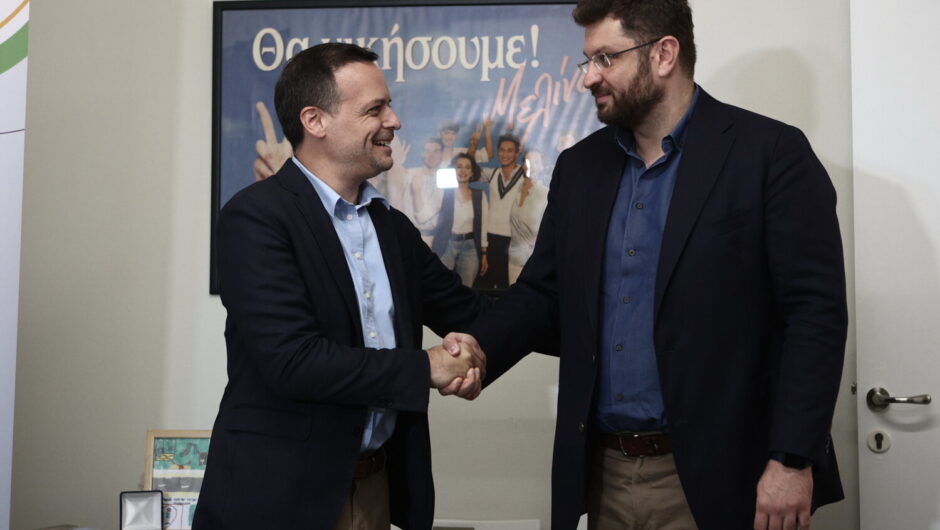 Δήμος Αθηναίων: Έδωσαν χέρια Δούκας και Ζαχαριάδης – Τα 3 σημεία της συμφωνίας