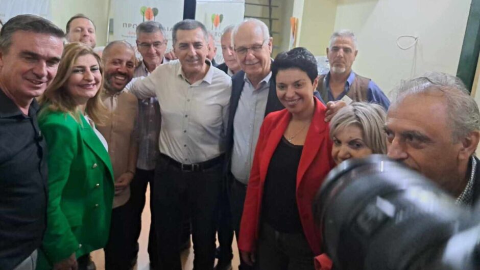 Στο εκλογικό κέντρο του Δημήτρη Κουρέτα ο Απόστολος Καλογιάννης: Θα είμαι δίπλα του…
