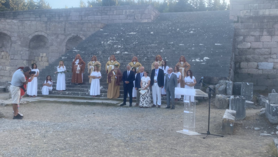 Αναβίωση του Όρκου του Ιπποκράτη και βράβευση της πρωτεύσασας Λαρισαίας πτυχιούχου Ιατρικής, Συρακούλη Αργυρώς