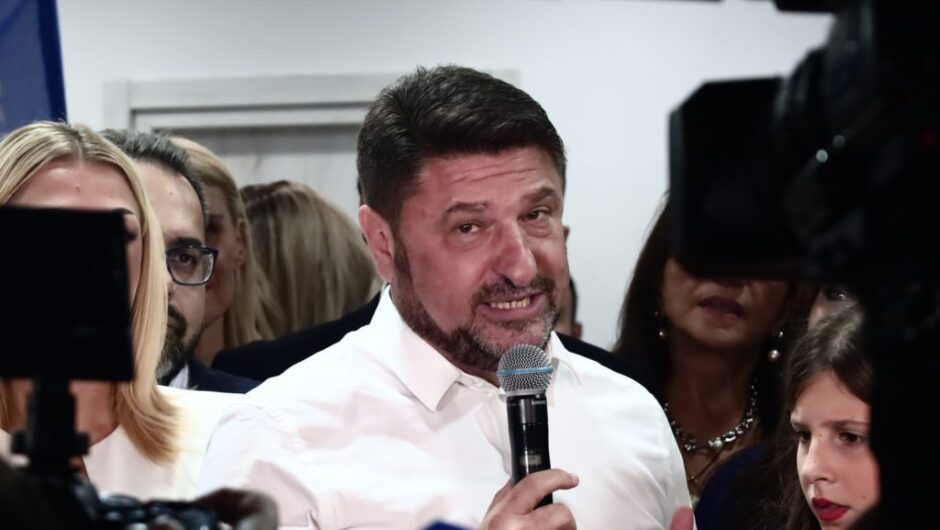 Καθημερινή κατά Χαρδαλιά: Υπηρεσία ανακύκλωσης ξεθωριασμένης διασημότητας