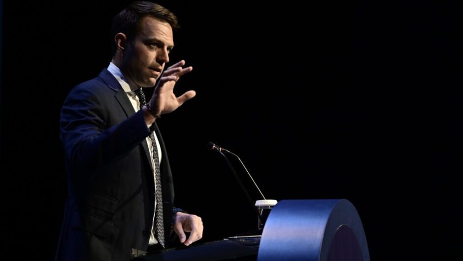 Καταπέλτης ο Κασσελάκης για Μητσοτάκη: Έγινε… ο Κολοκοτρώνης του ΕΣΥ – Ο νέος διοικητής θα επιλέγεται από υπουργό