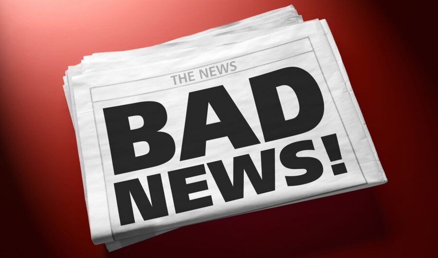 Ποτέ στην ιστορία χώρα δεν έχει γελοιοποιηθεί τόσο πολύ – Τρεις φορές αναβάθμιση σε επενδυτική βαθμίδα και οι αγορές φιάσκο