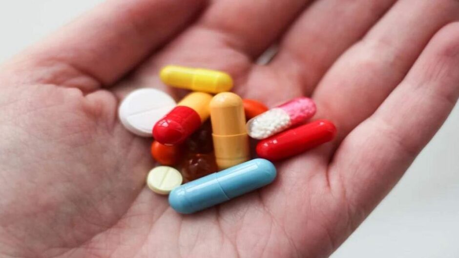 Μιχάλης Χρυσοχοΐδης / Πήραν 15 δισ ευρώ από το δημόσιο και επένδυσαν μηδέν (0) ευρώ