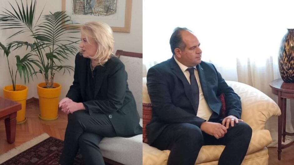 Μέση Ανατολή / Διαδοχικές συναντήσεις της Δούρου με τους πρέσβεις Παλαιστίνης και Ισραήλ – Τι συζήτησαν