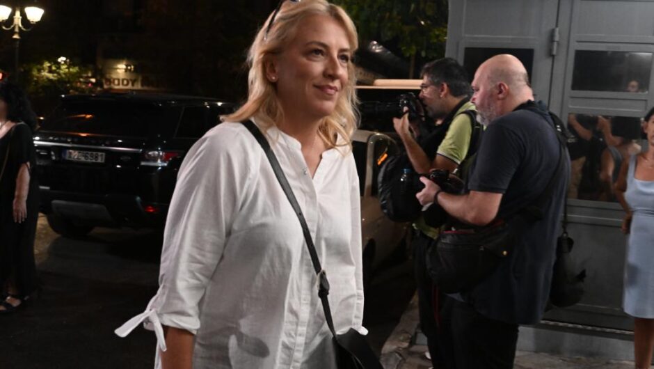 Ρένα Δούρου / «Ο Μητσοτάκης έχει ευθύνη για τον εκφασισμό της κοινωνίας»