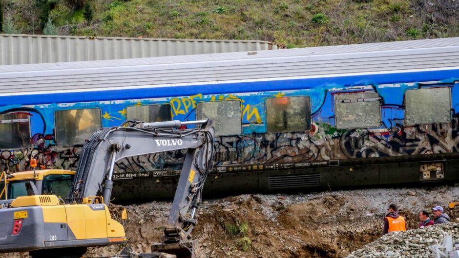 Τέμπη / Νέο εξώδικο στον Αγοραστό από συγγενείς των θυμάτων – «Η σιωπή συνιστά ομολογία ενοχής»