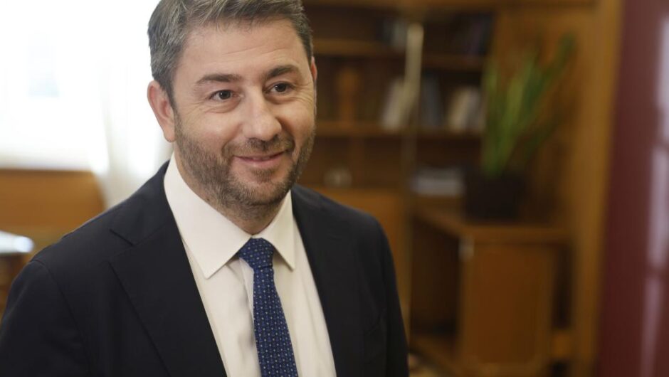 ΠΑΣΟΚ – ΚΙΝΑΛ / «Χαιρόμαστε, δεν πανηγυρίζουμε»