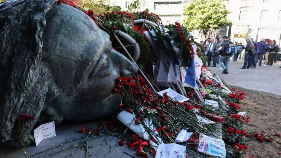 Τι πιστεύουν οι Έλληνες για τους νεκρούς του Πολυτεχνείου και τη δικτατορία