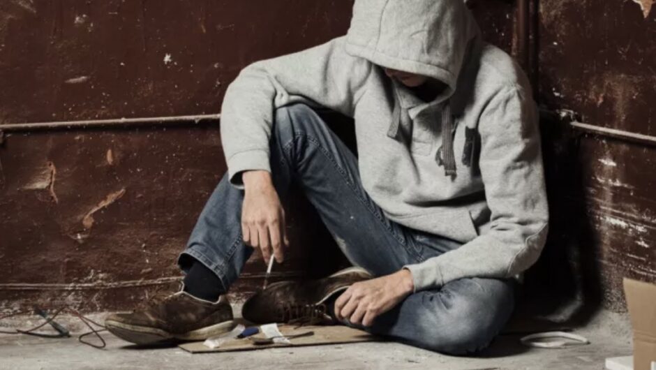Ανησυχία στη Λάρισα: Αυξάνεται η χρήση ναρκωτικών από νέους – Αυτό είναι το ναρκωτικό που στρέφεται η νεολαία
