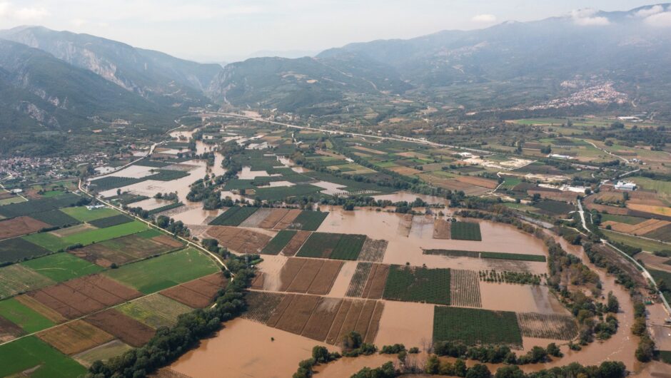 Σε 3 άξονες οι απαντήσεις Μητσοτάκη για τη Θεσσαλία – Αποζημιώσεις, απολογισμός, σχεδιασμός… μεθεπόμενης μέρας