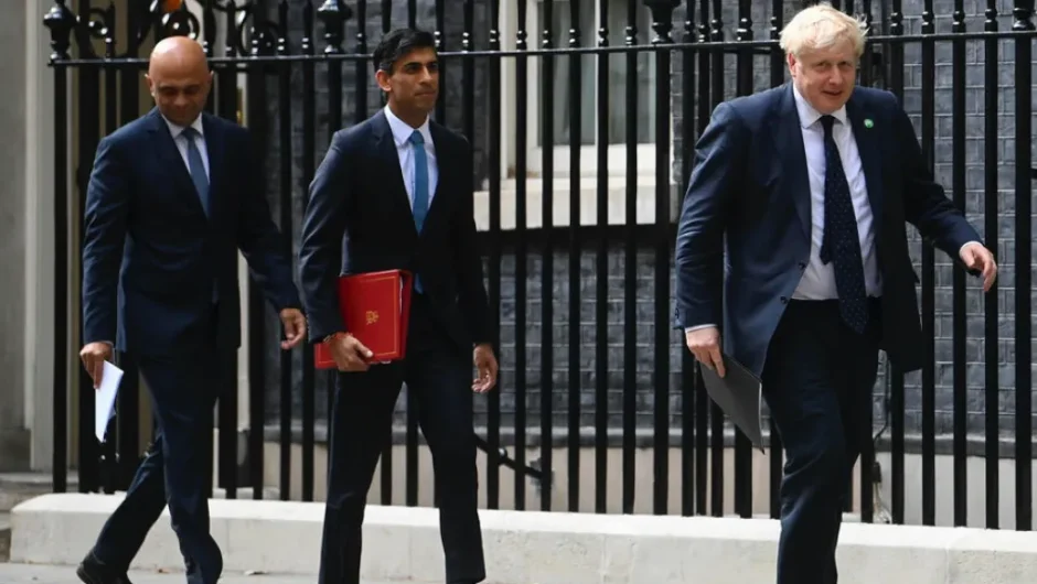 «Ας αφήσουμε κόσμο να πεθάνει» φέρεται να έλεγε ο Σούνακ στην πανδημία