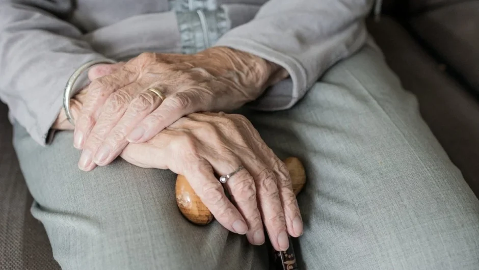 Ασφαλιστικό: 400 ευρώ σύνταξη ανασφάλιστου – Στα 153 η εθνική σύνταξη των οφειλετών