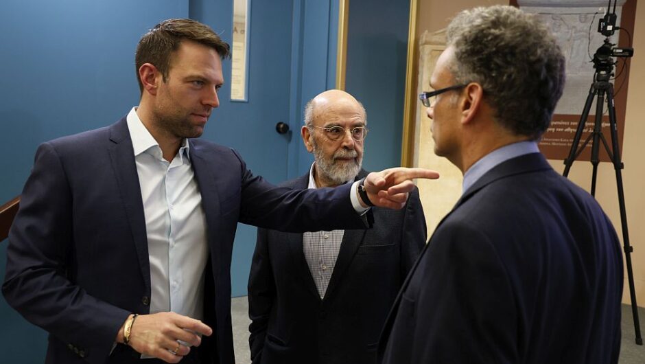 Ο Κασσελάκης απαντά στον Κοντιάδη για το «φαινόμενο Κασσελάκη» στην ΕΣΗΕΑ