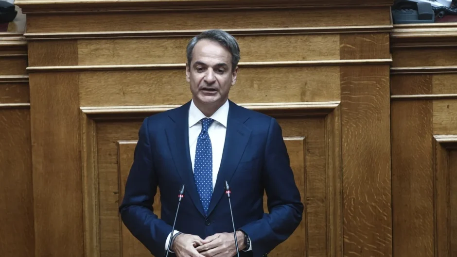 «Διμέτωπο» Μητσοτάκη σε ΣΥΡΙΖΑ – ΠΑΣΟΚ υπό τις… οδηγίες του Γκρίνμπεργκ