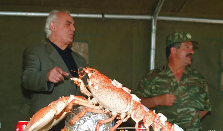 10 ντοκιμαντέρ με την ζωή Ελλήνων διάσημων που θα θέλαμε να δούμε στο Netflix