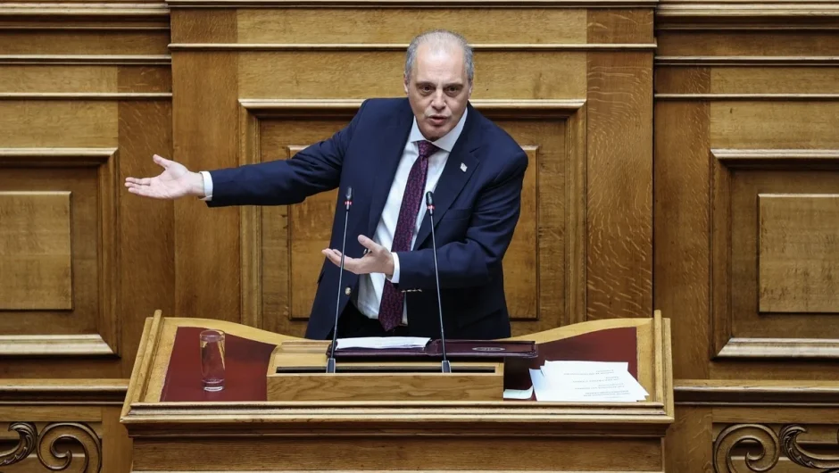 Από τον γάμο (ομόφυλων) ο Βελόπουλος περιμένει… διαζύγια ψηφοφόρων της ΝΔ