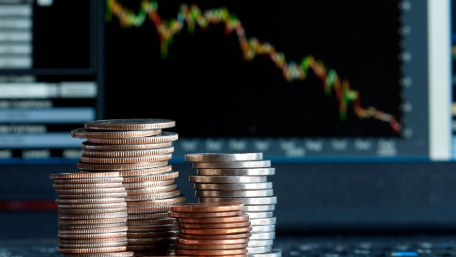 Η χώρα ακόμα τιμολογείται