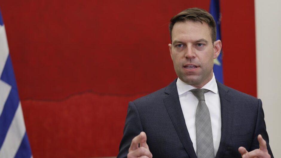 Σκάνδαλο υποκλοπών / «Η αλήθεια θα λάμψει, τα στόματα θα ανοίξουν» – Οι πρωτοβουλίες και τα μηνύματα Κασσελάκη