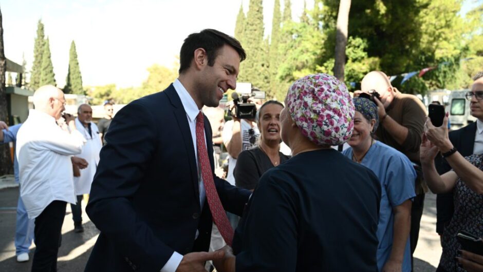 Κασσελάκης από το «Γεννηματάς»: Είμαστε με το ΕΣΥ και τους εργαζόμενους (Video)
