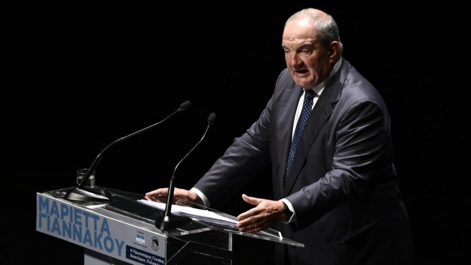 Κώστας Καραμανλής / «Βολές» στο μοντέλο εξουσίας του Κυριάκου Μητσοτάκη