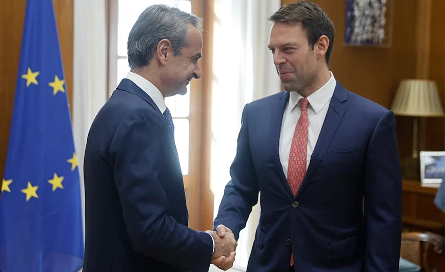 Πολιτική σύγκρουση ΝΔ – ΣΥΡΙΖΑ για ακρίβεια και επέτειο του Πολυτεχνείου