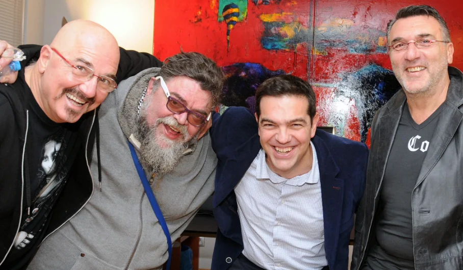 Πήρε θέση ο Κραουνάκης: Ανέβασε φωτογραφία με Τσίπρα – «Του τα κάνατε τσουρέκια 15 χρόνια»