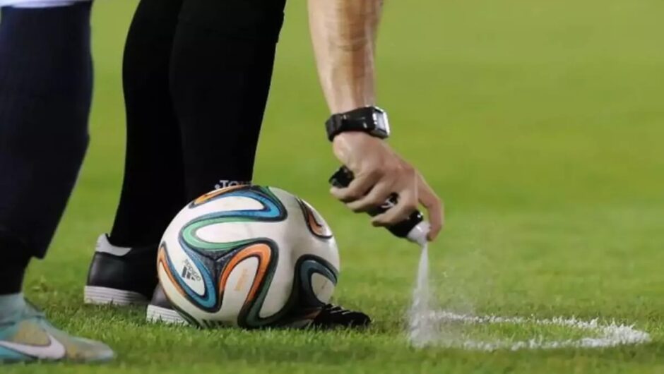 Τέλος οι ξένοι διαιτητές από την Ελλάδα